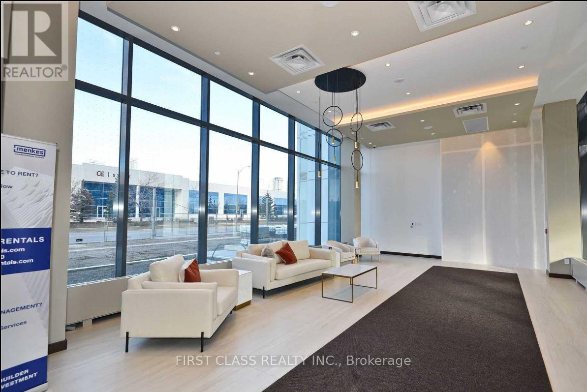 2012 - 38 HONEYCRISP CRESCENT, Vaughan (Vaughan Corporate Centre) — photo 3