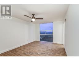 1211 - 20 Harding Boulevard W, Richmond Hill, ON L4C9S4 Photo 16