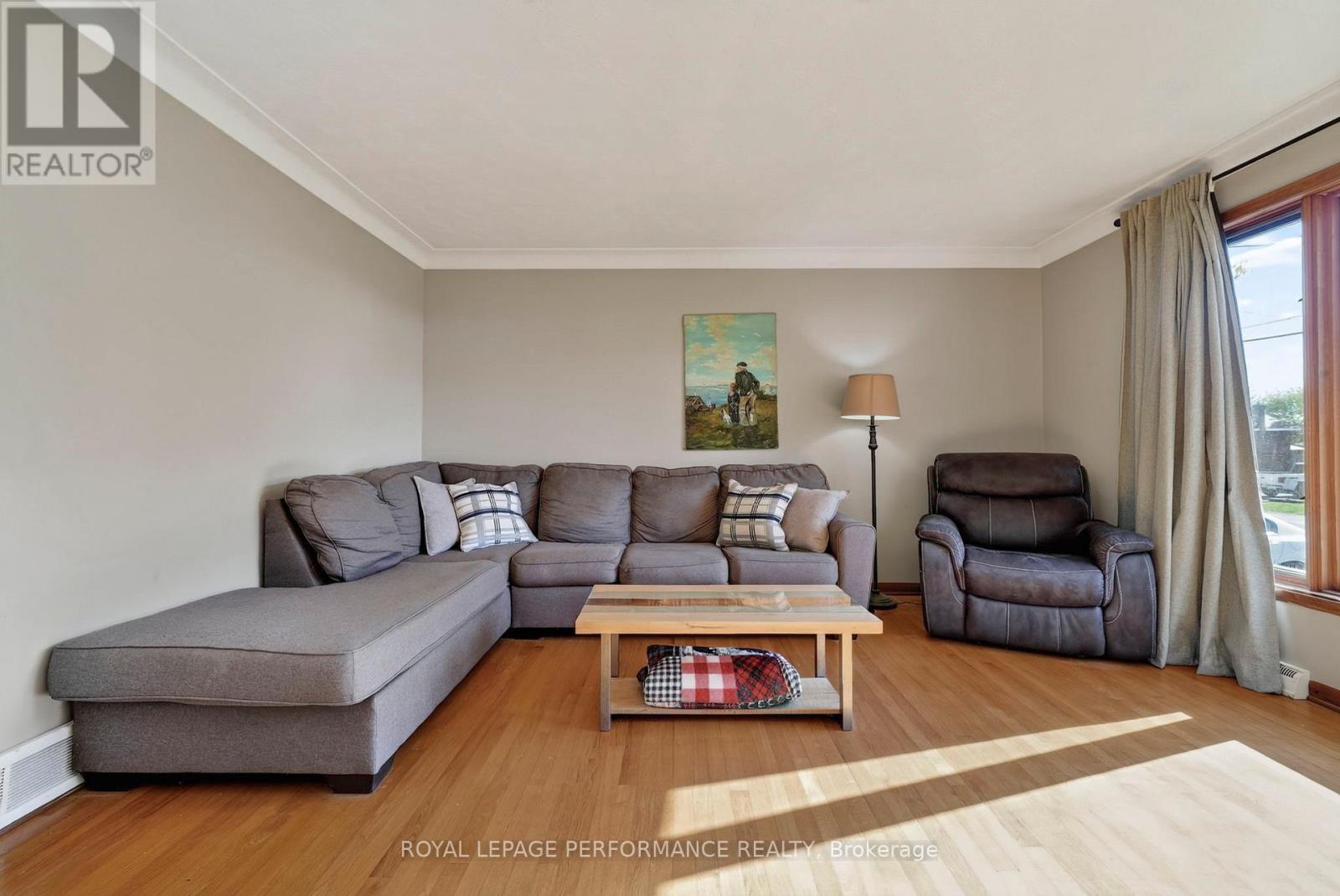 2761 ROSS AVENUE - Image 14