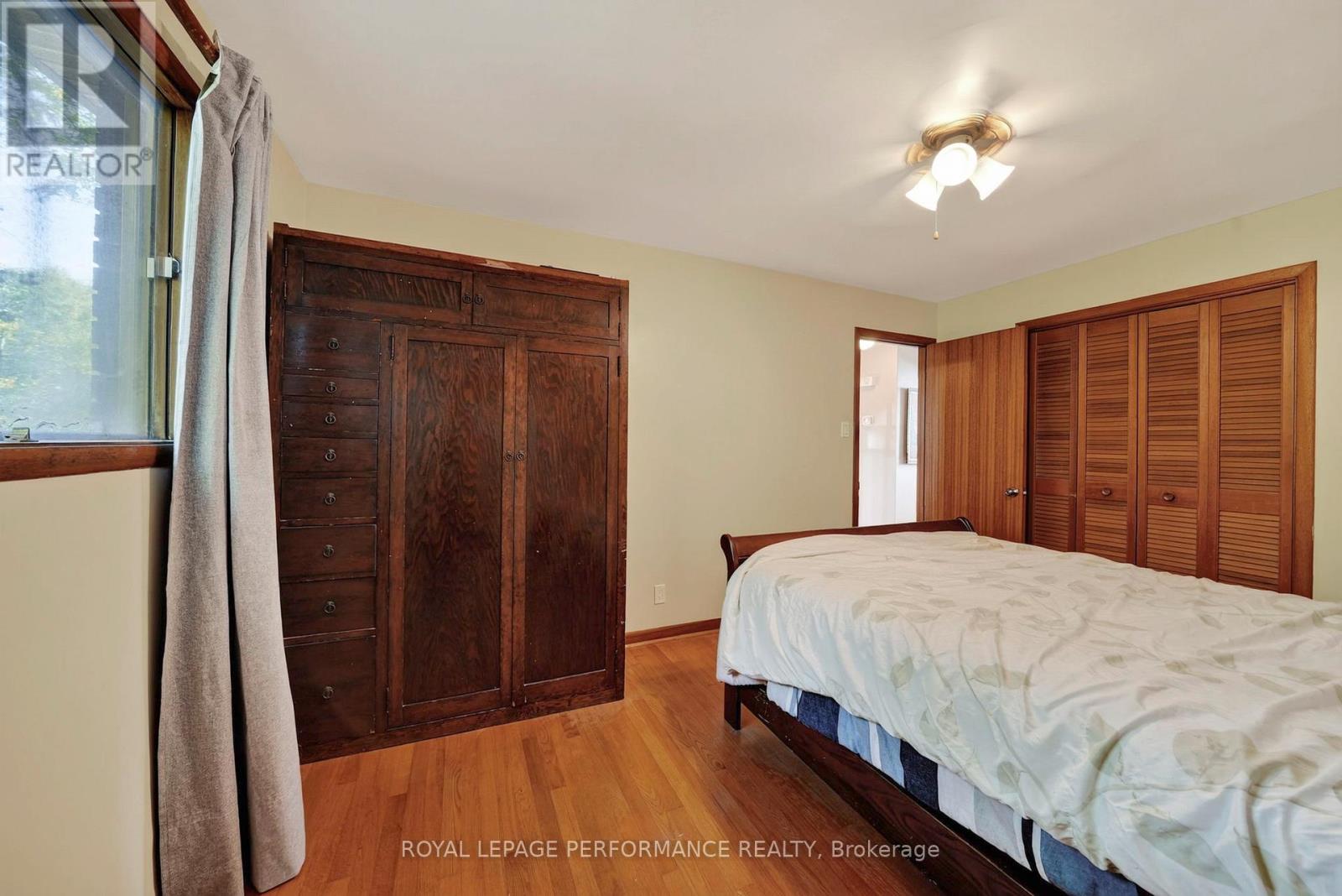 2761 ROSS AVENUE - 22