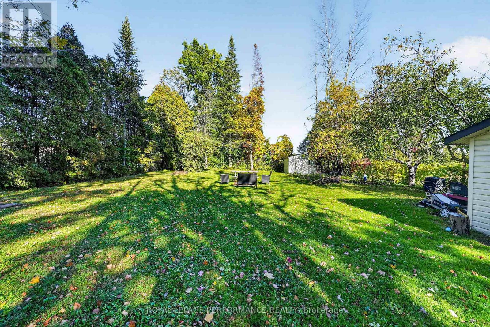 2761 ROSS AVENUE - 38