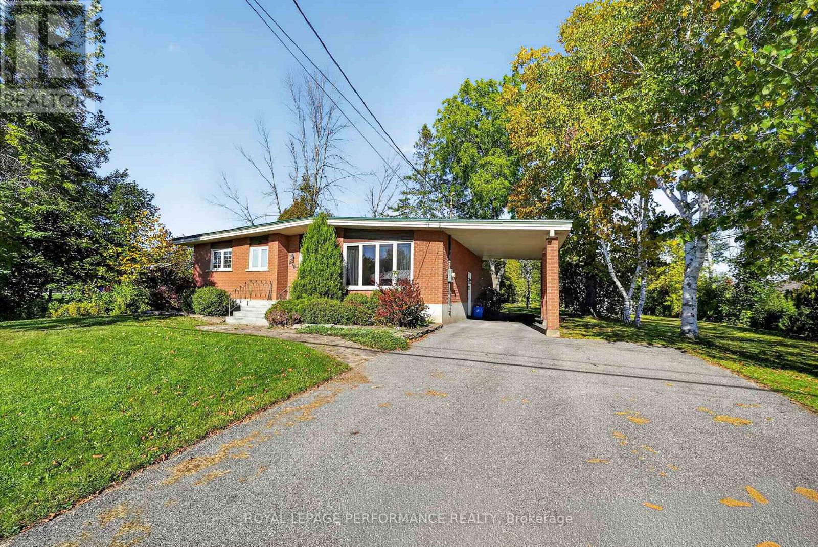 2761 ROSS AVENUE, Cornwall — photo 5