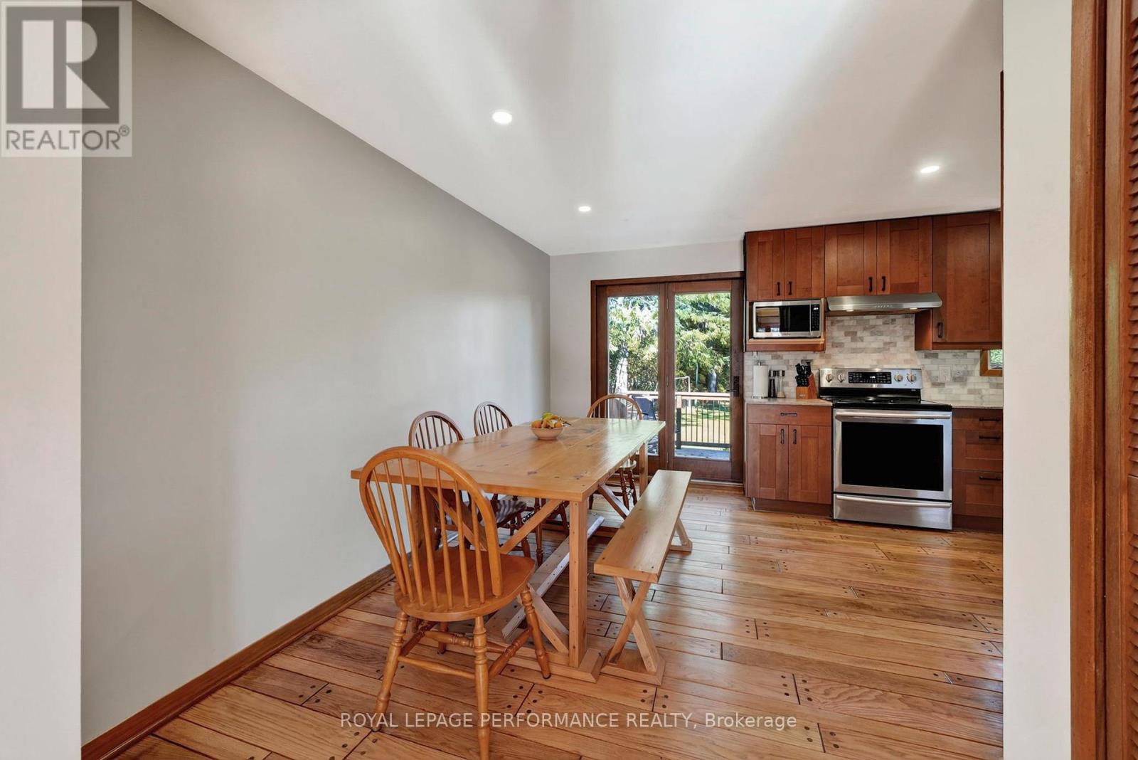 2761 ROSS AVENUE, Cornwall — photo 9