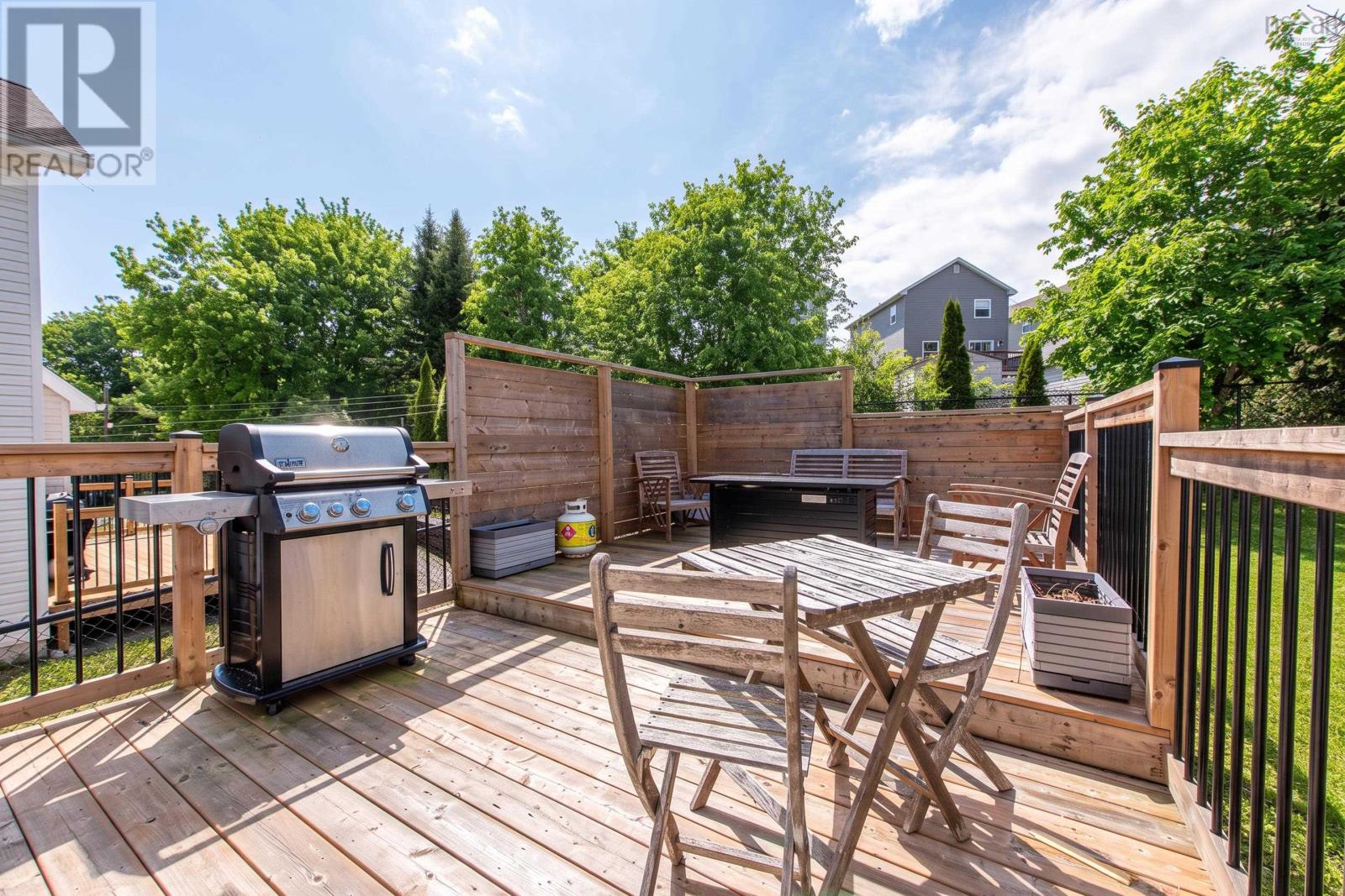 330 Charles Road - Image 19