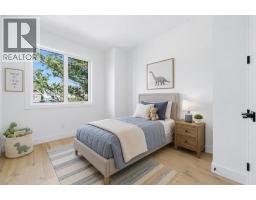 2412 1 Avenue NW - photo 35