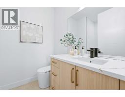 2412 1 Avenue NW - photo 33