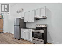 3 - 260 King Street, Welland, ON L3B3J8 Photo 6