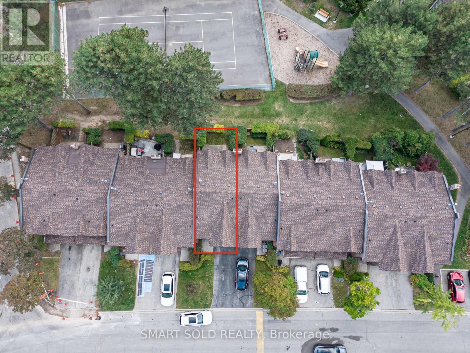 2120 Rathburn Road East, Mississauga, ON photo 2
