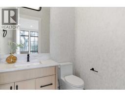 218 19 Avenue - photo 5