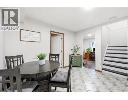 Mud room - 450 East 42nd Street, Hamilton, ON L8T3B3 Photo 13