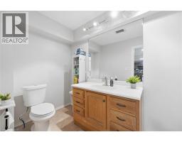 450 East 42nd Street, Hamilton, ON L8T3B3 Photo 15