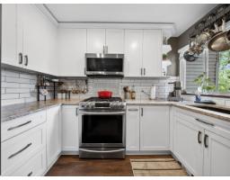 512 13900 Hyland Road, Surrey, BC V3W2C3 Photo 8