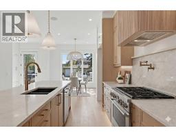 2714 3 Avenue NW - photo 5