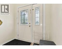 3102 38 Street SW - photo 3