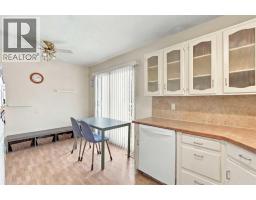 3102 38 Street SW - photo 12