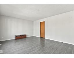 Bedroom 5 - 12303 115 Av Nw, Edmonton, AB T5M2Z7 Photo 8