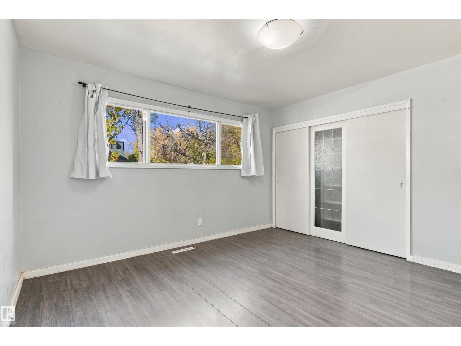 12303 115 AV NW - 15