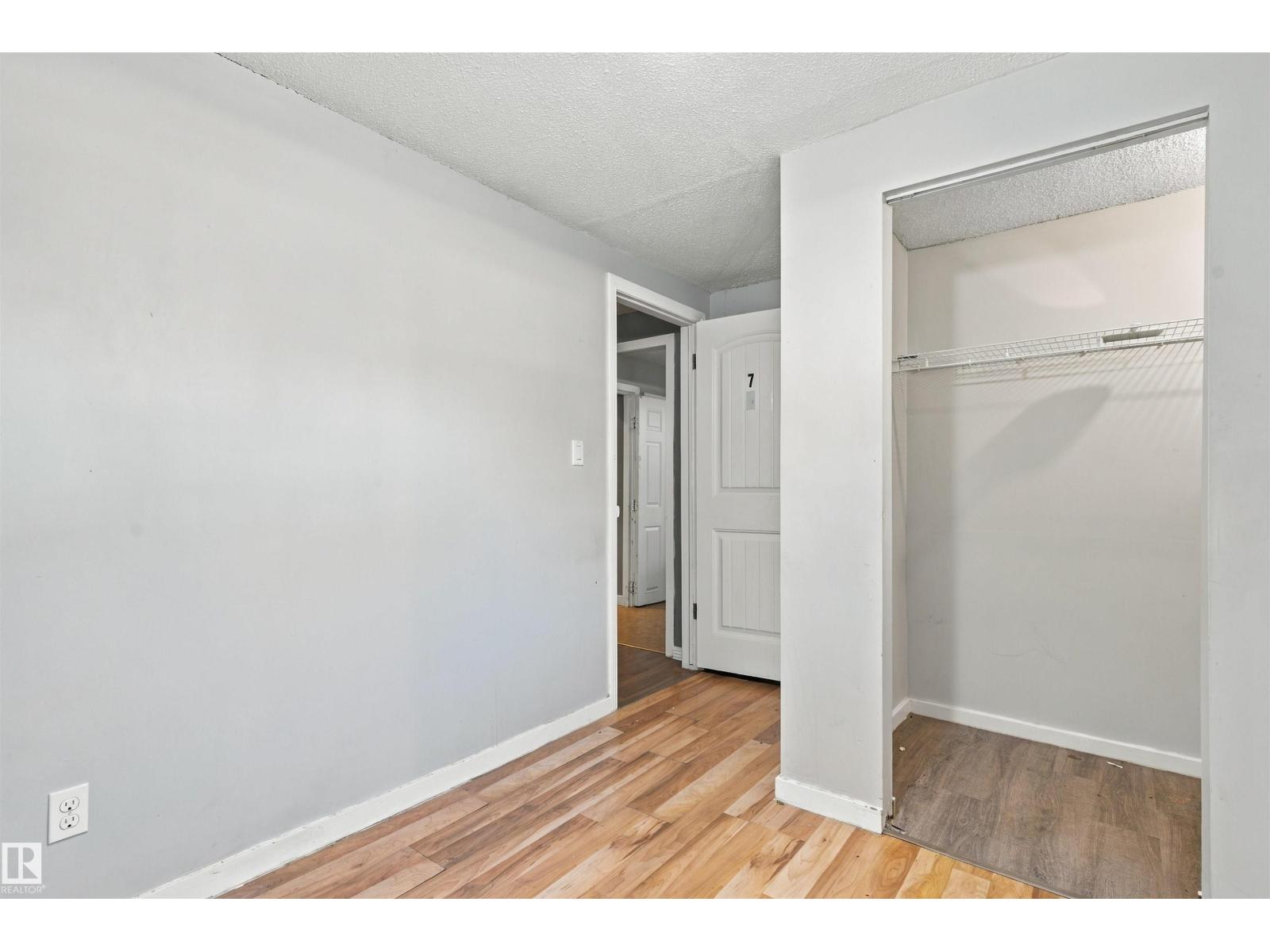 12303 115 AV NW - 32