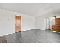 Bedroom 4 - 12303 115 Av Nw, Edmonton, AB T5M2Z7 Photo 7