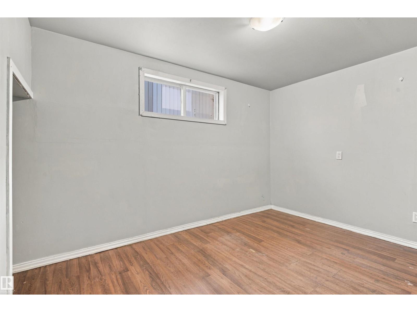12303 115 AV NW - 29