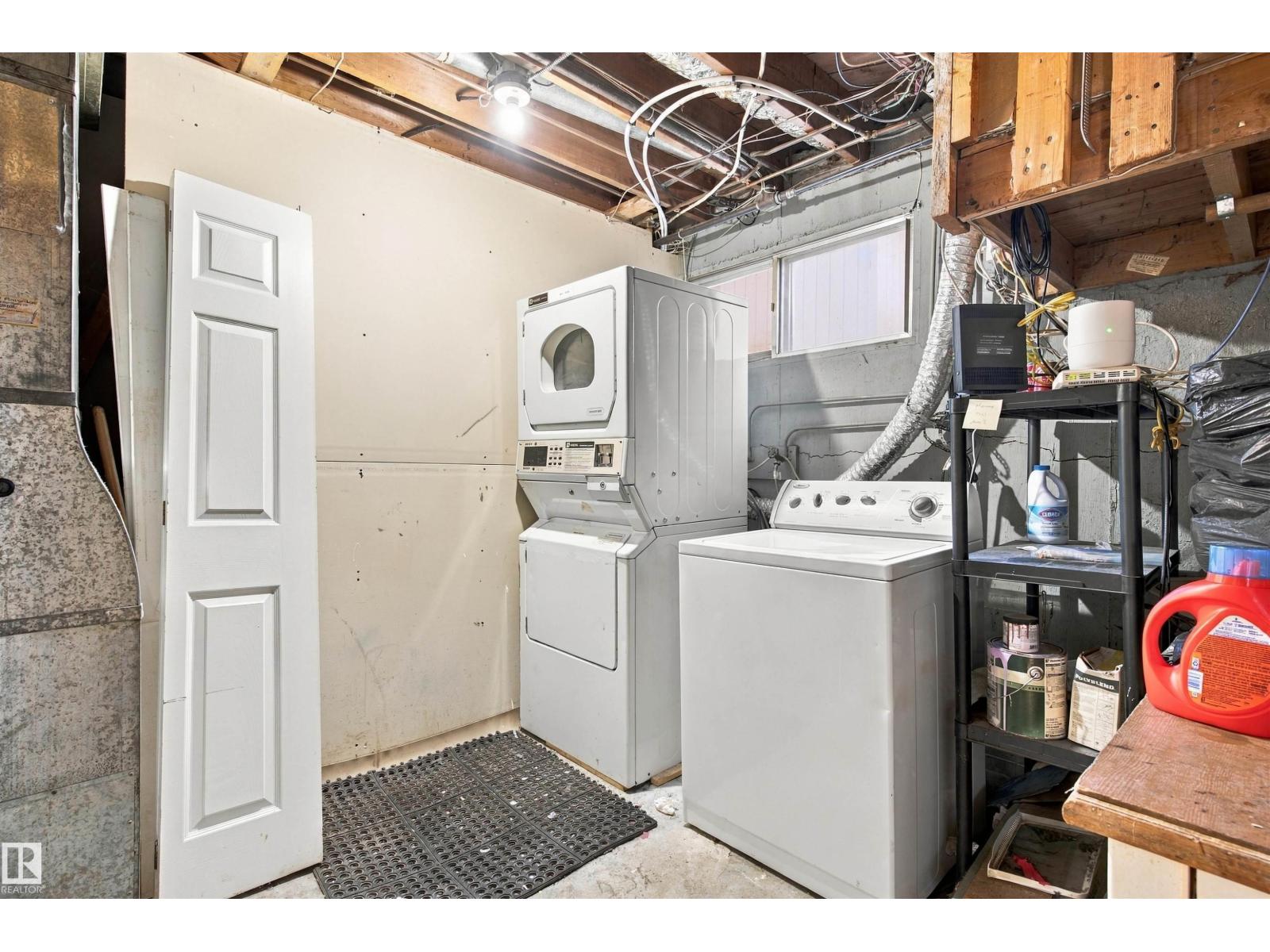 12303 115 AV NW - 34