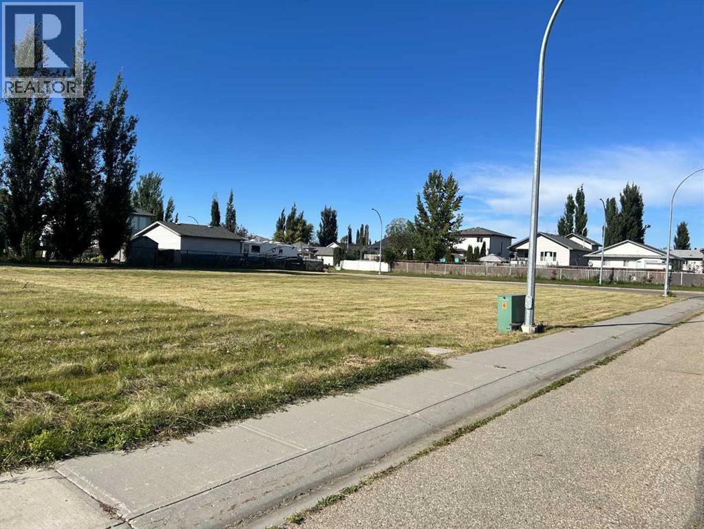 Listing photo – 24 Monterey Estates, Wetaskiwin