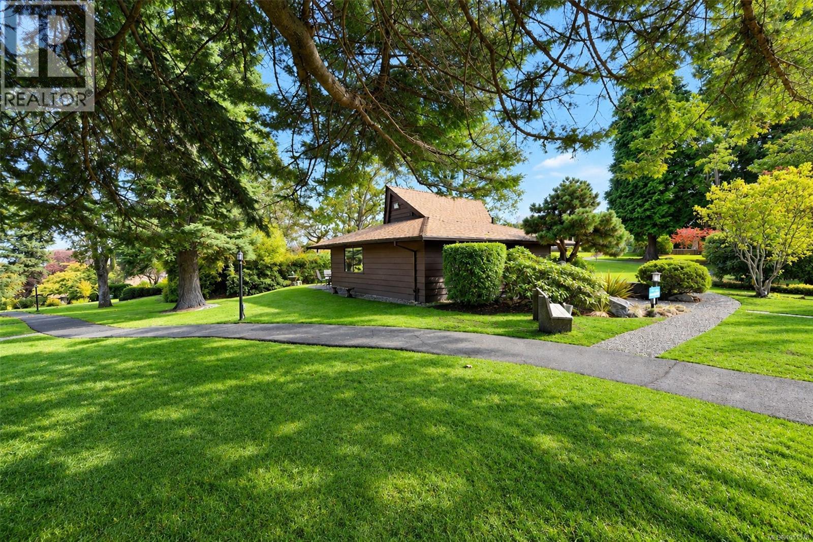 2 278 Island Hwy, View Royal