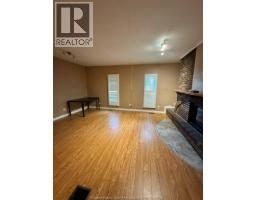 Living room - 4060 Churchill Unit# Main, Windsor, ON N9G2E7 Photo 10