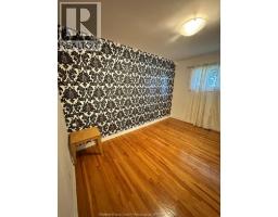 4060 Churchill Unit# Main, Windsor, ON N9G2E7 Photo 13