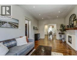 Living room - 43 Rosslyn Avenue S, Hamilton, ON L8M3J1 Photo 12