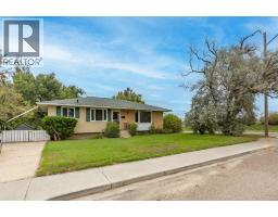 418 3 Avenue E, Bow Island, AB T0K0G0 Photo 30