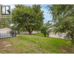 418 3 Avenue E, Bow Island, AB T0K0G0 Photo 32