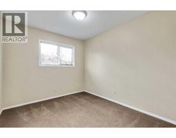 105, 107 Elm Place - photo 15
