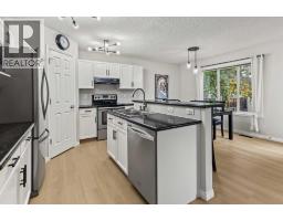 16 Evansbrooke Rise NW - photo 3