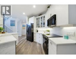 Full bathroom - 3220 28 Avenue Ne, Salmon Arm, BC V1E3G1 Photo 13