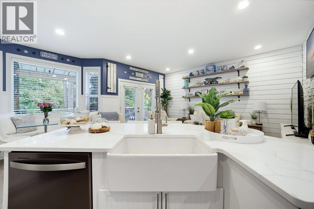  3220 28 Avenue Northeast, Salmon Arm