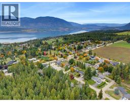 Bedroom - 3220 28 Avenue Ne, Salmon Arm, BC V1E3G1 Photo 8