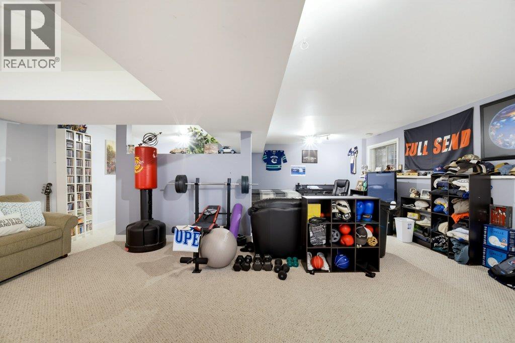  3220 28 Avenue Northeast, Salmon Arm