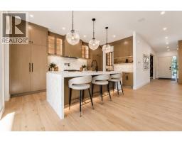 825 21 Avenue NW - photo 10