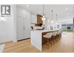 2233 2 Avenue NW - photo 5