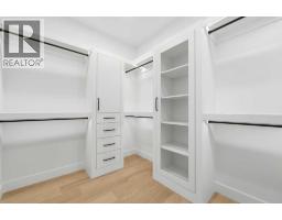 2233 2 Avenue NW - photo 28