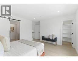 2119 Mackay Road NW - photo 33