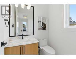 2119 Mackay Road NW - photo 15