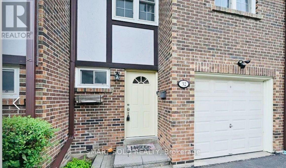 32- 2120 Rathburn Road East, Mississauga, ON photo 2