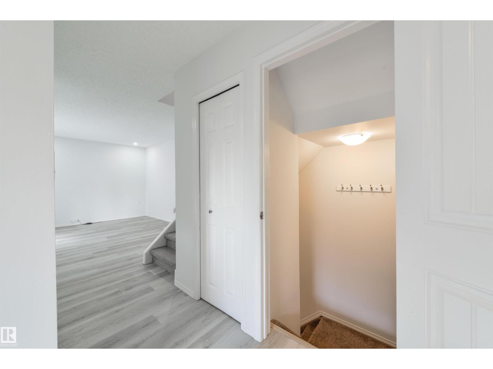 7209 180 ST NW - 17