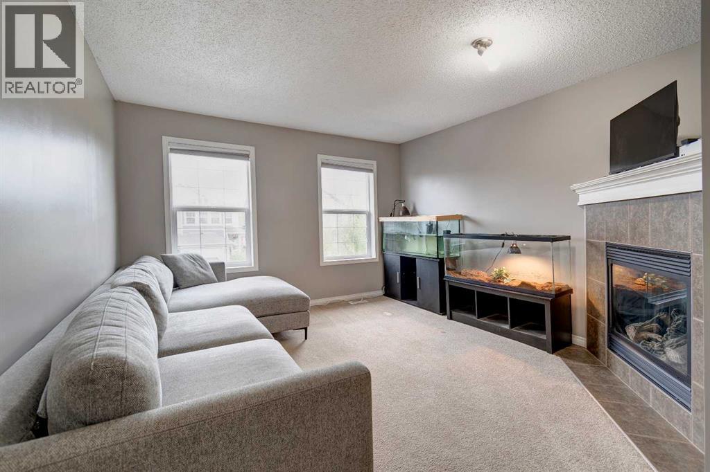 154 Canals Circle SW - 18