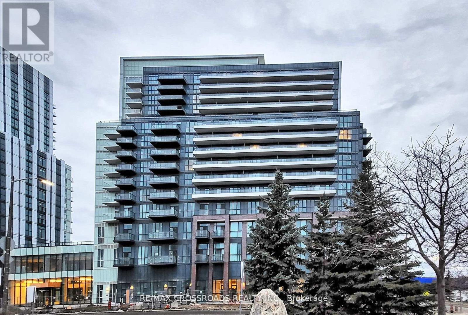 2117 - 38 HONEYCRISP CRESCENT, Vaughan (Vaughan Corporate Centre)