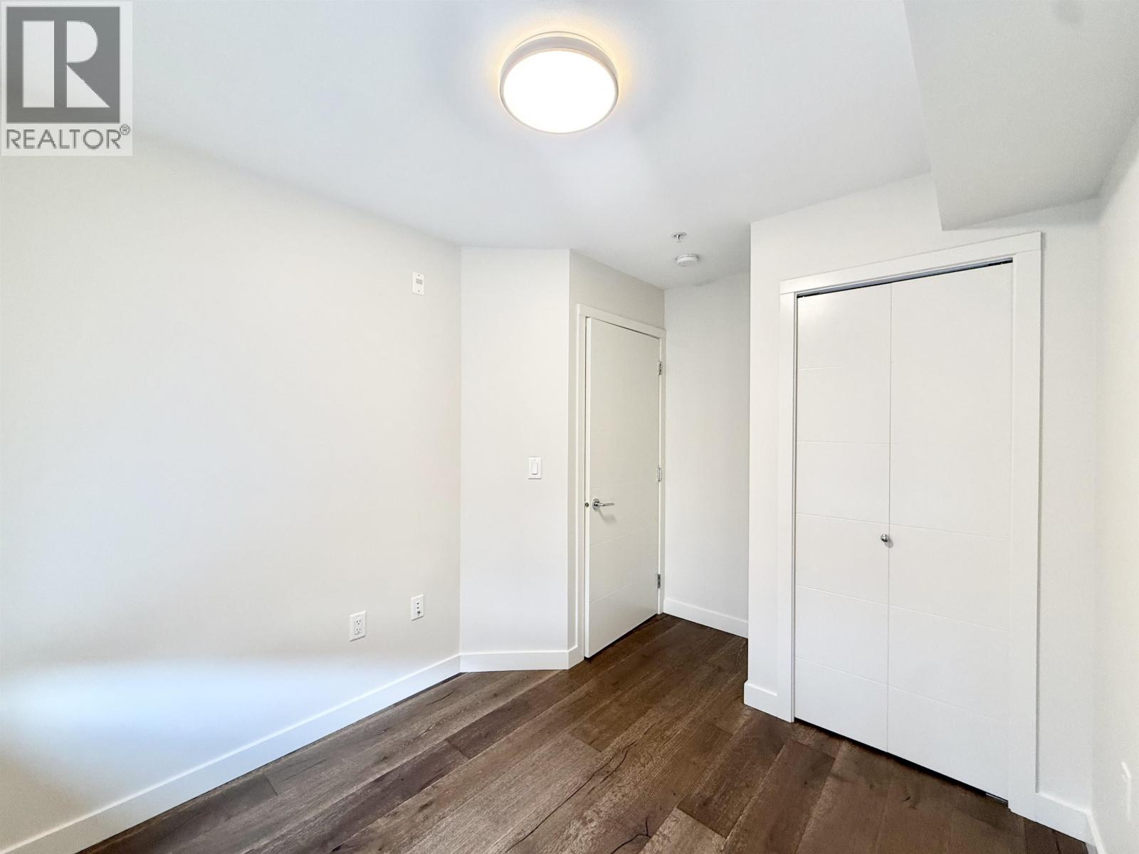 7923 OAK STREET, Vancouver