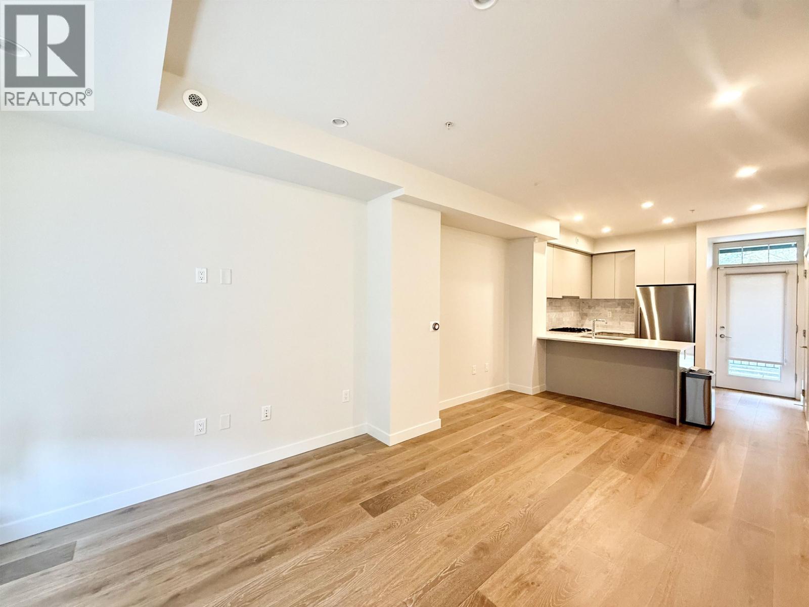 7923 OAK STREET, Vancouver