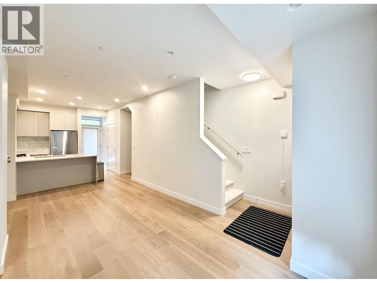 7923 OAK STREET, Vancouver